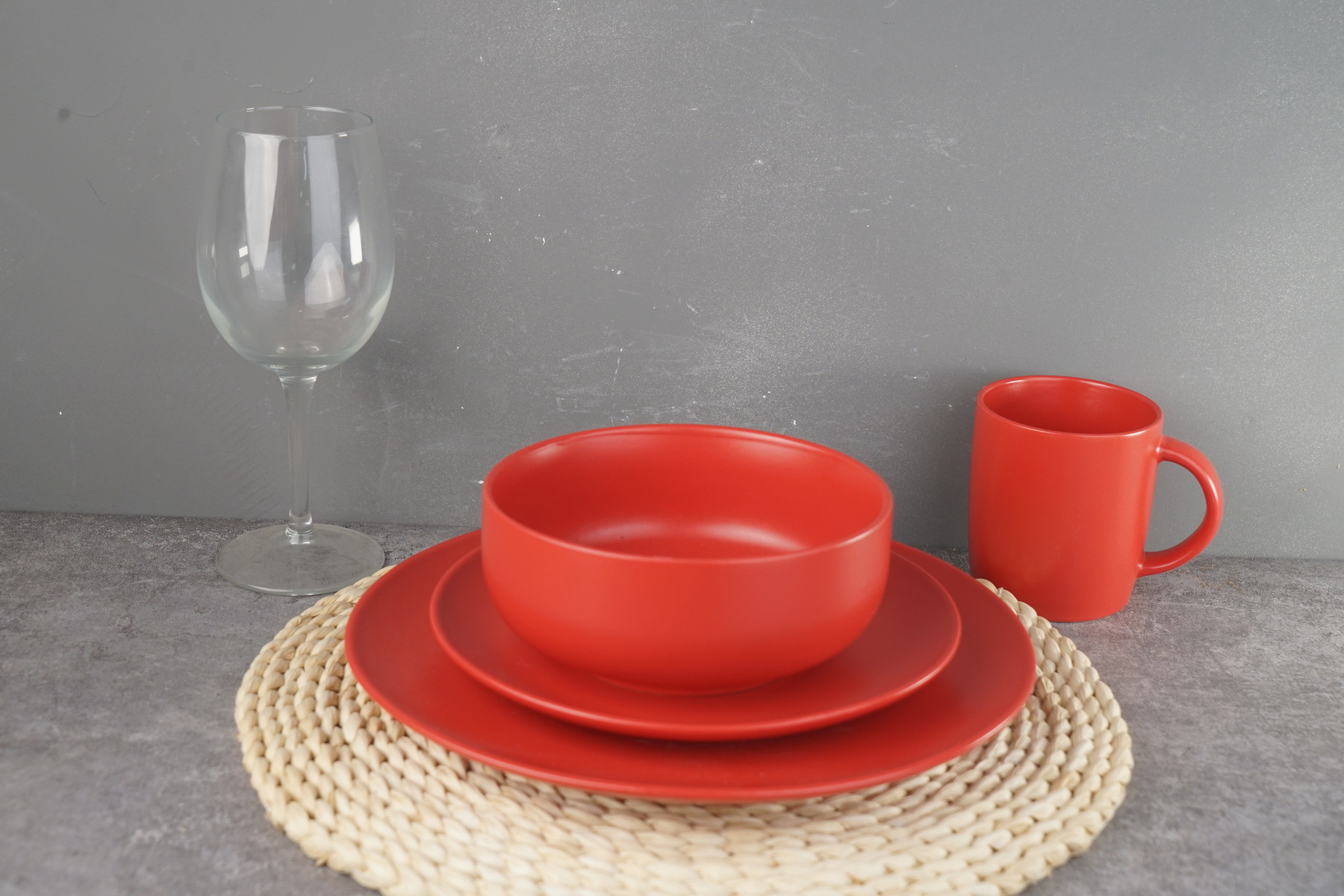 stoneware dinnerware set red color