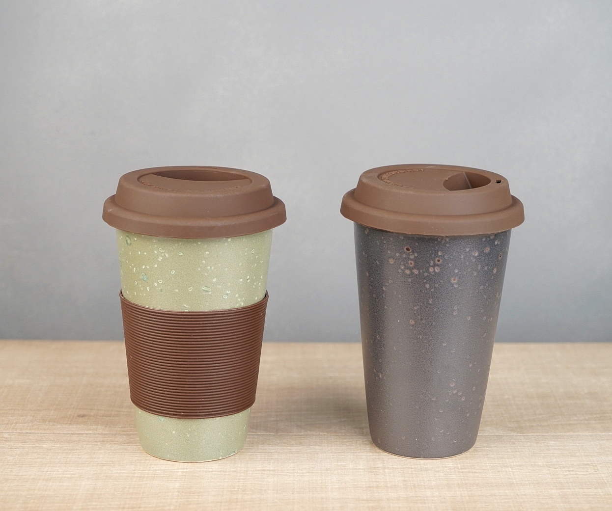 stoneware take away mug reactive glaze with silicon lid